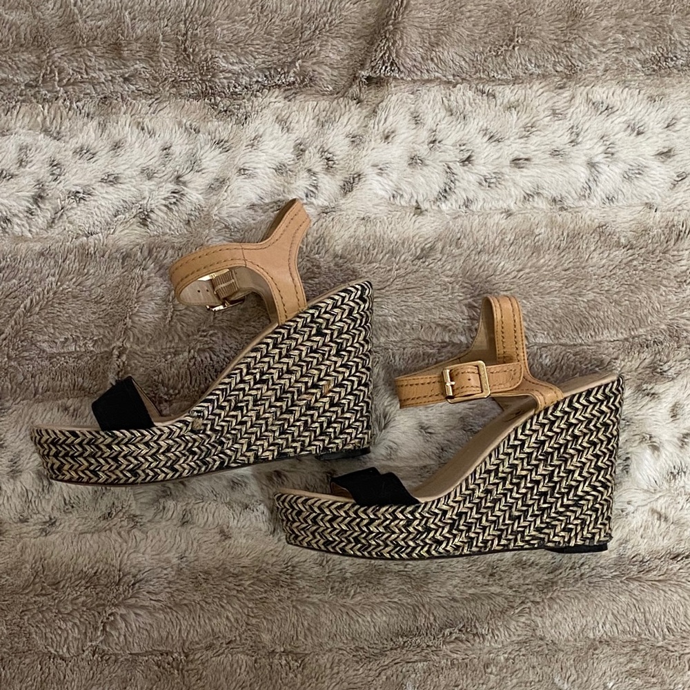 Vince Camuto Wedges